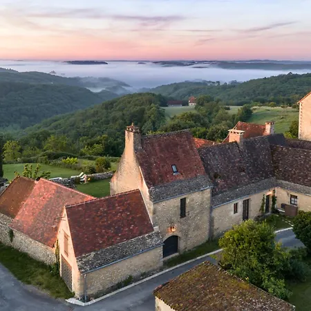 Dom wakacyjny Demeure Xviie Vue 5 Chateaux Piscine Au Sel Beynac-et-Cazenac